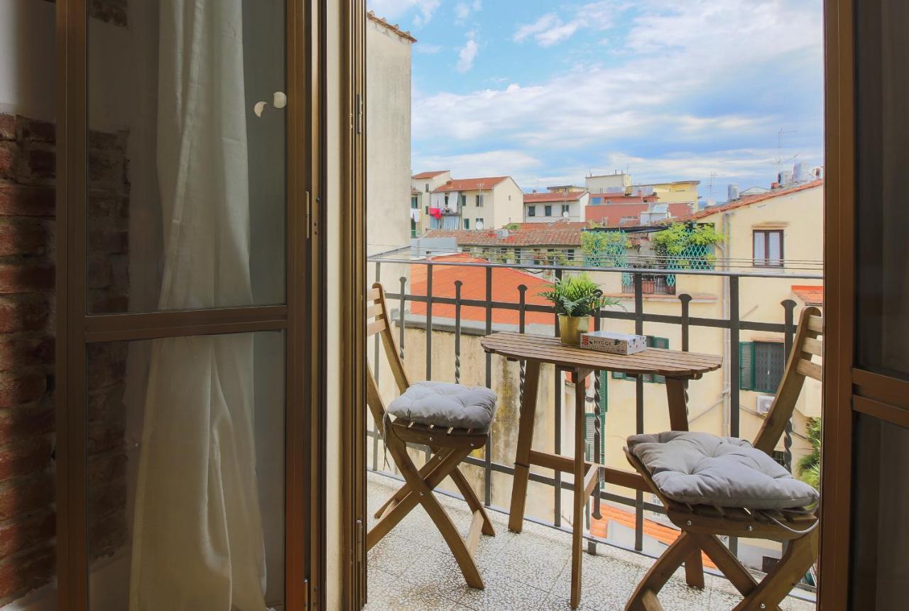 Apartment -apartments Florence-guido Monaco Contemporary With Balcony Florence